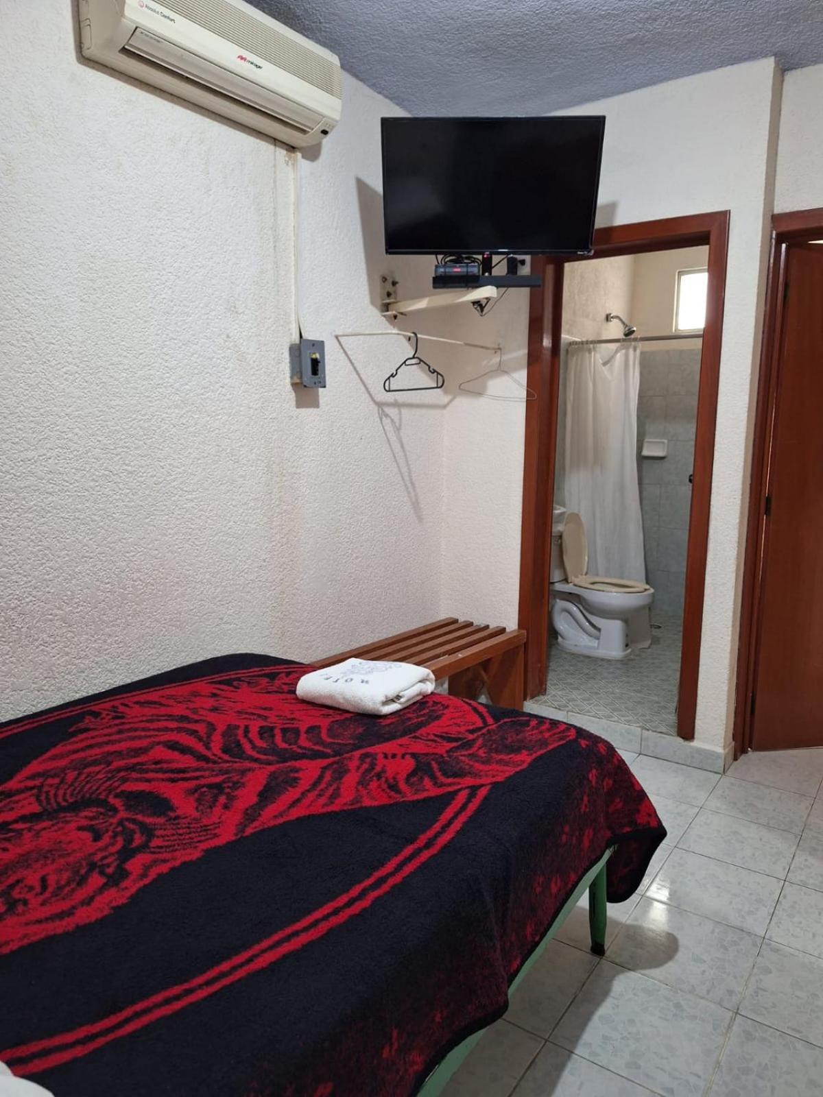 Hotel Carmelitas 42 Villahermosa Luaran gambar