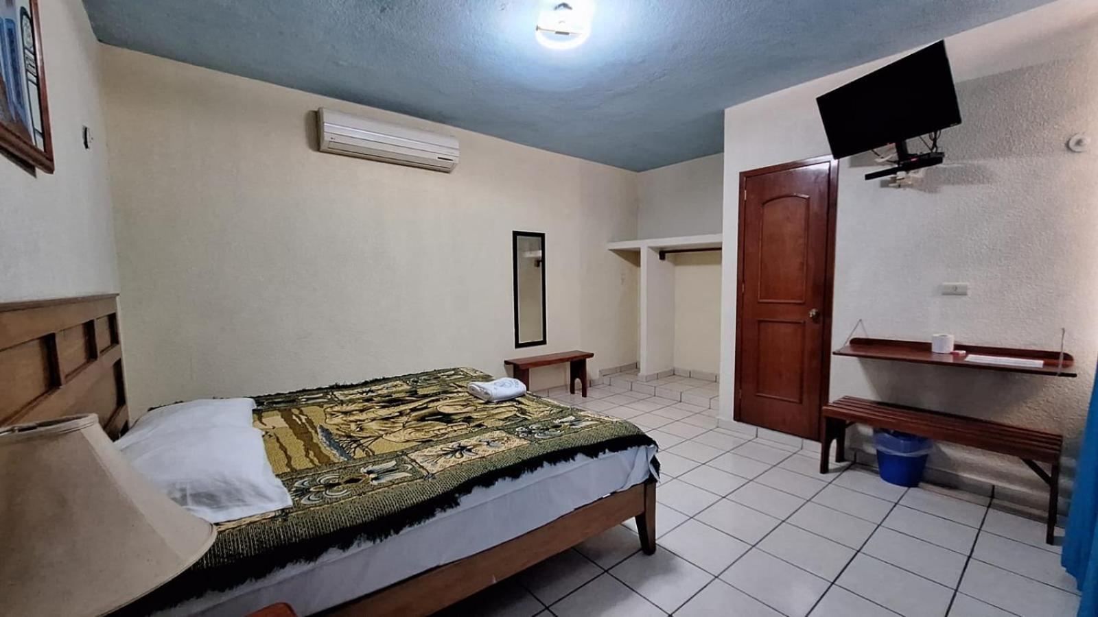 Hotel Carmelitas 42 Villahermosa Luaran gambar